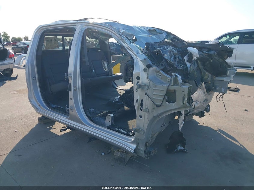 GMC SIERRA 1500 2WD SHORT BOX SLT