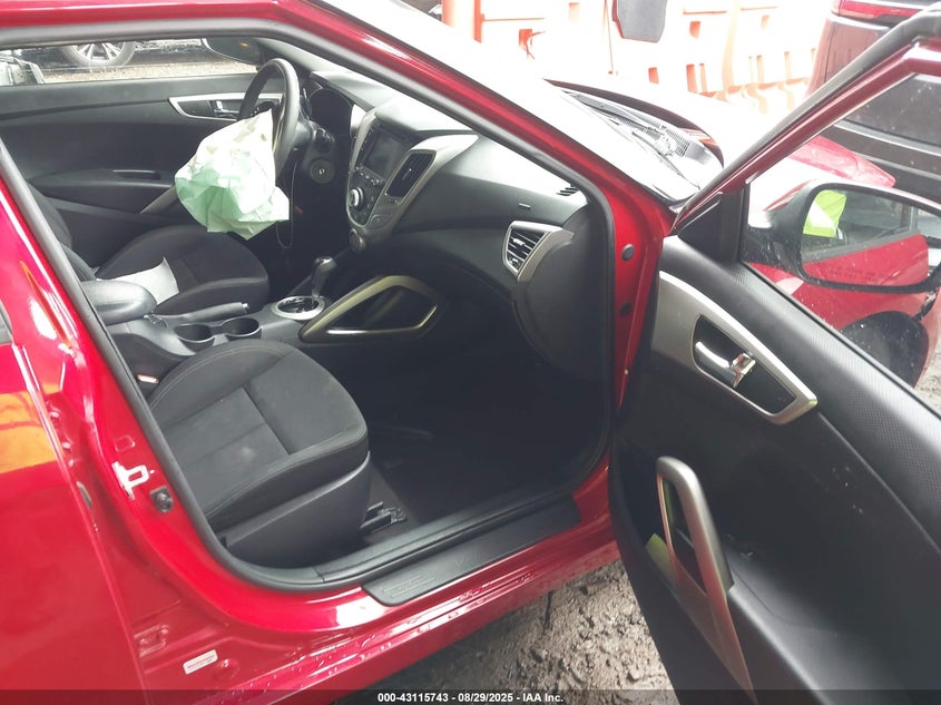 2016 HYUNDAI VELOSTER - KMHTC6AD1GU272922