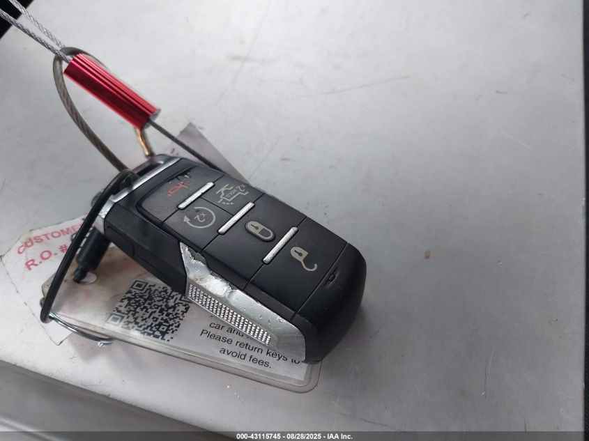 2025 Ram 1500 - 1C6SRFFP1SN581012