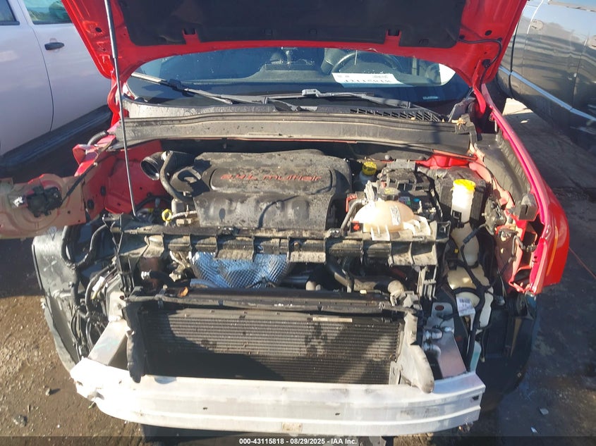 2015 JEEP RENEGADE LIMITED - ZACCJBDTXFPC08397