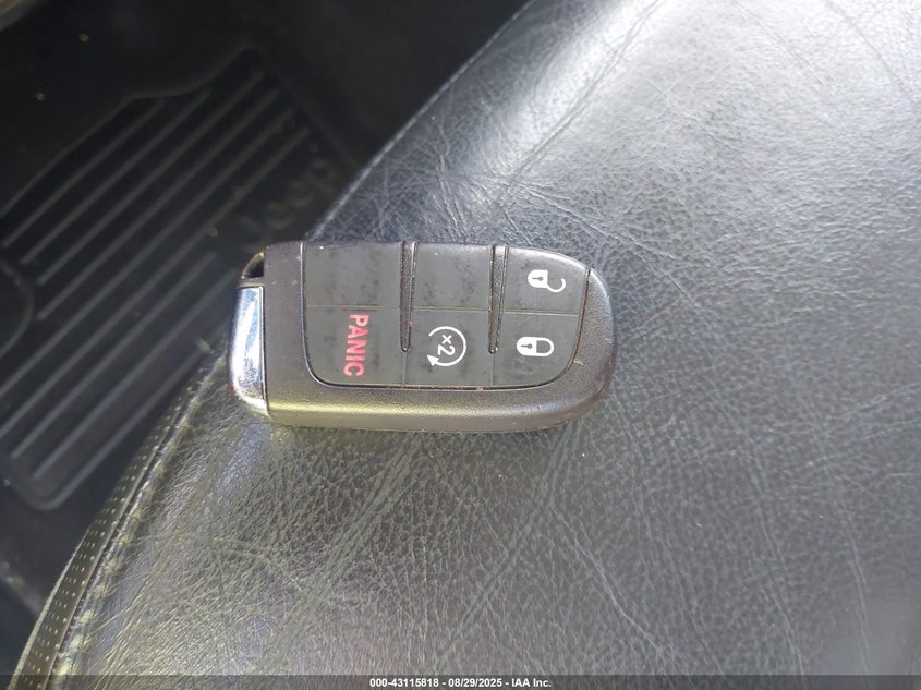 2015 JEEP RENEGADE LIMITED - ZACCJBDTXFPC08397