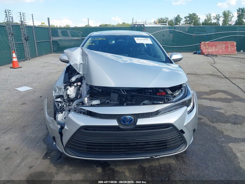 2025 TOYOTA COROLLA HYBRID LE - JTDBCMFE0SJ038786