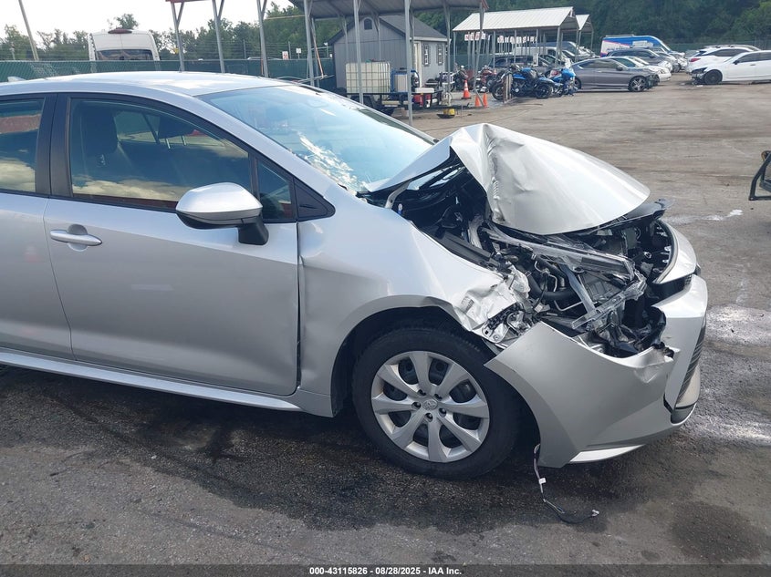 2025 TOYOTA COROLLA HYBRID LE - JTDBCMFE0SJ038786