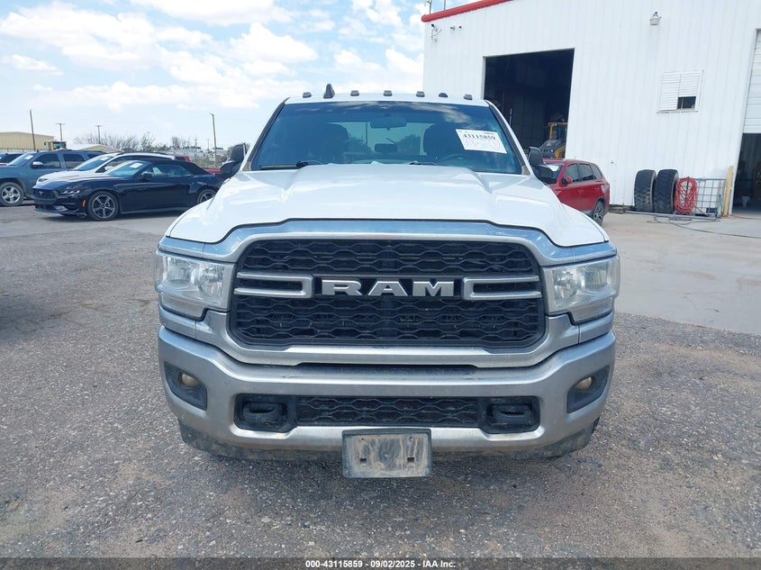 2022 RAM 2500 TRADESMAN  4X4 8' BOX - 3C6UR5HJ3NG129846
