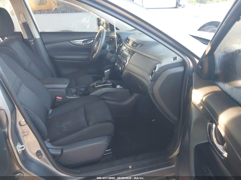 2020 NISSAN ROGUE SV FWD - KNMAT2MTXLP534050