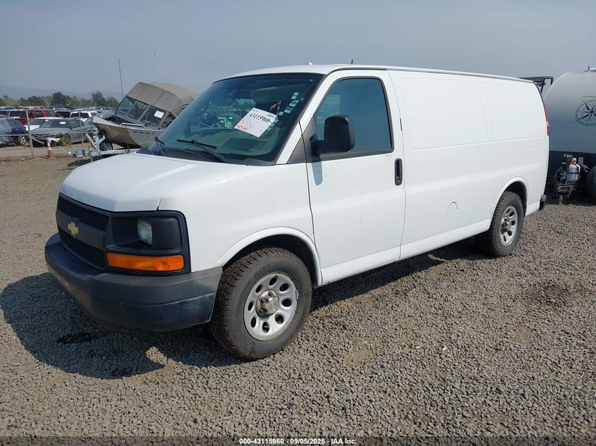 2013 Chevrolet Express 1500 Work Van white van gasoline 1GCSGAFX0D1160359 photo #3