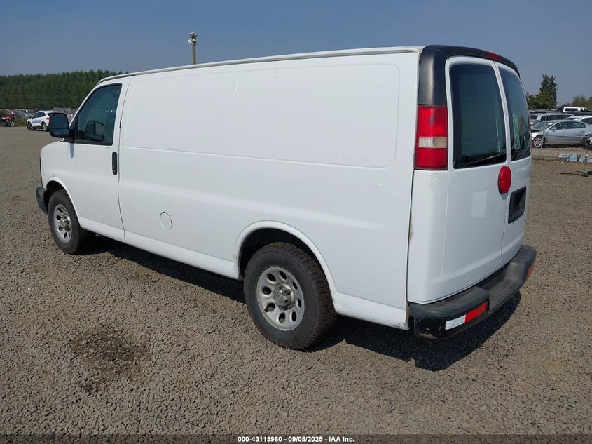 2013 Chevrolet Express 1500 Work Van white van gasoline 1GCSGAFX0D1160359 photo #4