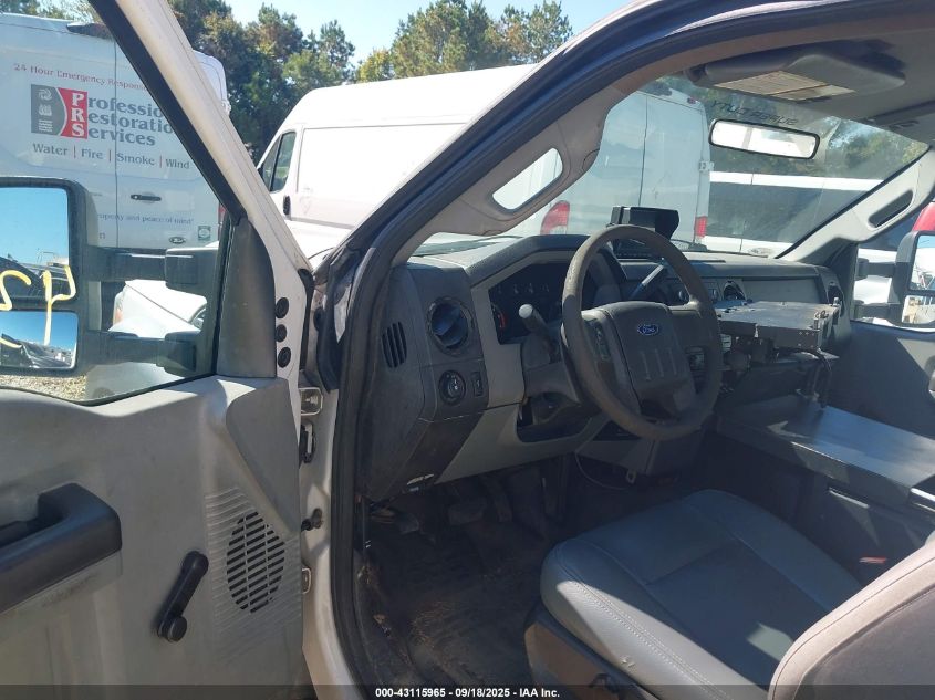 2012 Ford F-450 Chassis Xl VIN: 1FDUF4GY4CED19410 Lot: 43115965