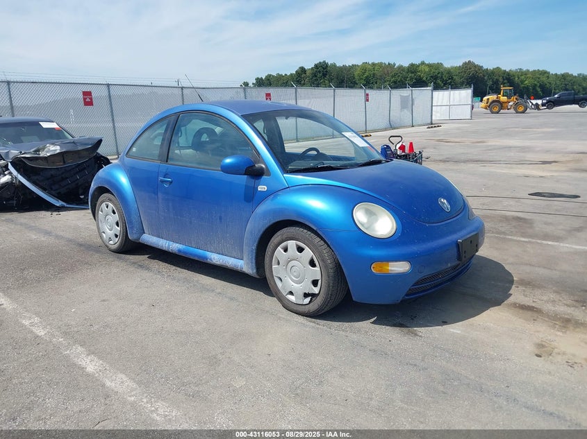 2001 VOLKSWAGEN NEW BEETLE GL