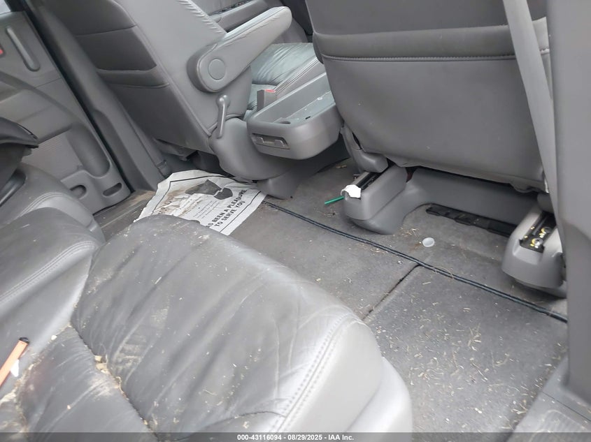 2008 Honda Odyssey Ex-L VIN: 5FNRL38628B089379 Lot: 43116094