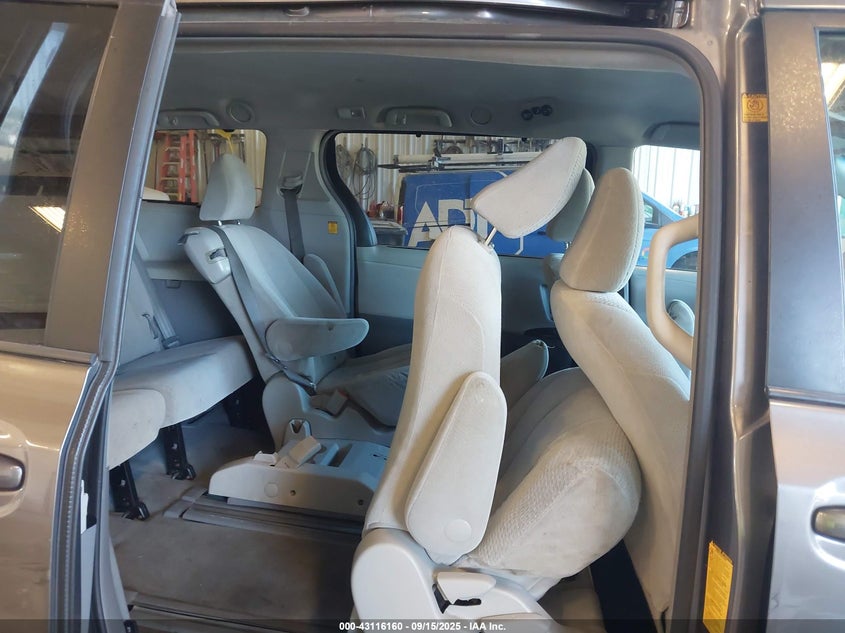 2011 Toyota Sienna Le V6 VIN: 5TDKK3DC3BS117189 Lot: 43116160