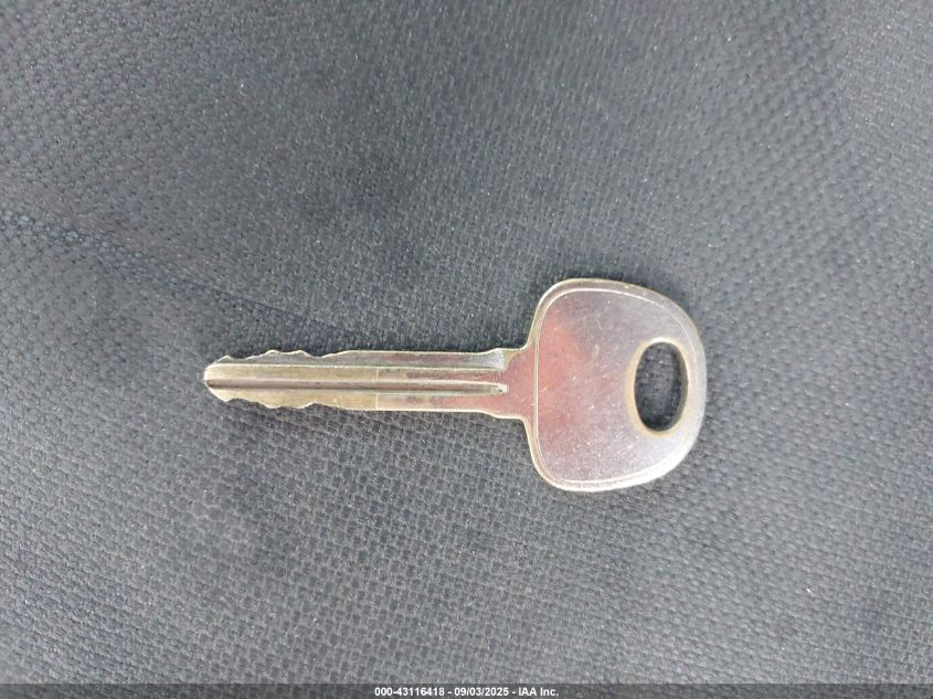 2011 Kia Soul + VIN: KNDJT2A2XB7208372 Lot: 43116418