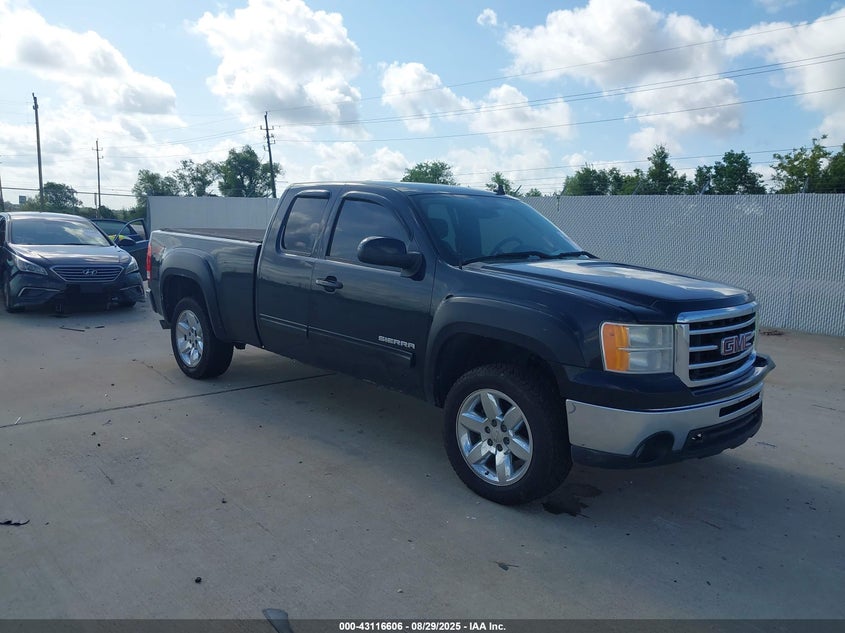 GMC SIERRA 1500 SLT