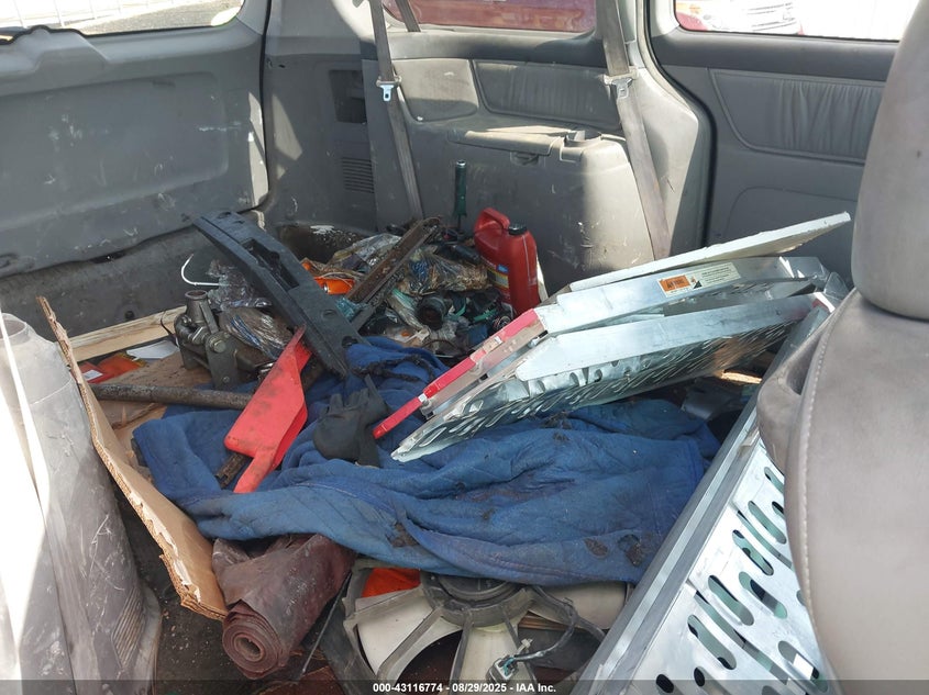 2004 Honda Odyssey Ex-L VIN: 5FNRL18974B098085 Lot: 43116774