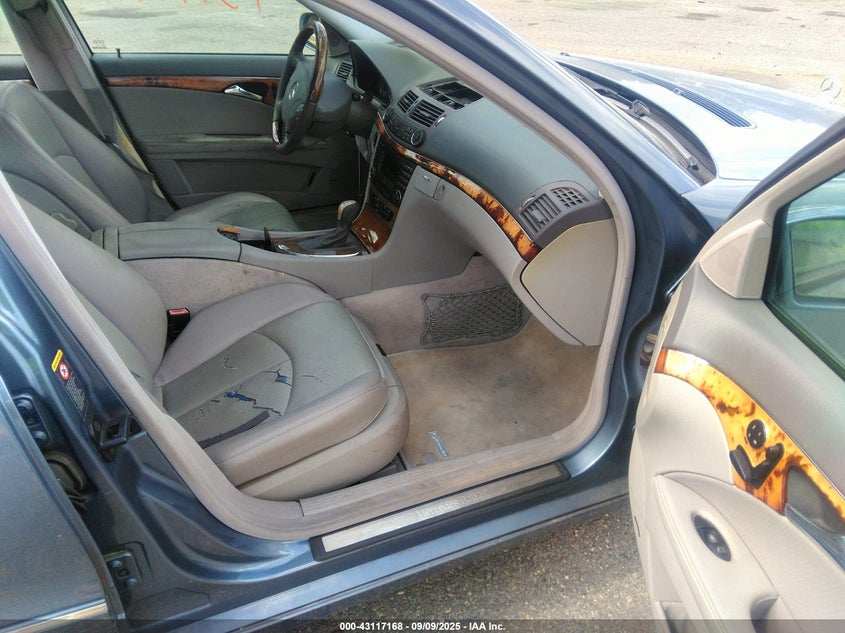 2003 Mercedes-Benz E 320