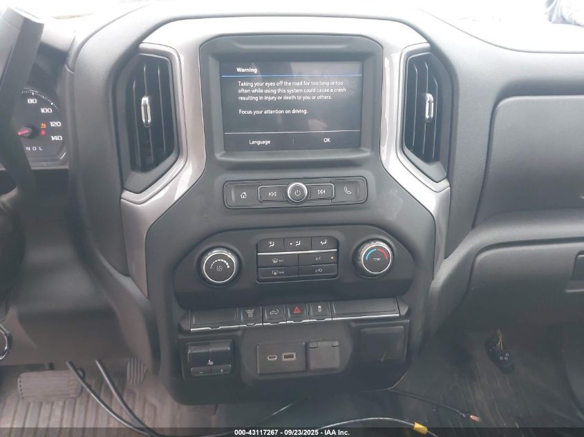 2022 Chevrolet Silverado 3500Hd 4Wd Long Bed Wt VIN: 1GC4YSEY4NF311424 Lot: 43117267