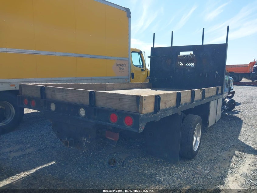 1HTKJPVK4PH588136 2023 CHEVROLET SILVERADO photo no. 3