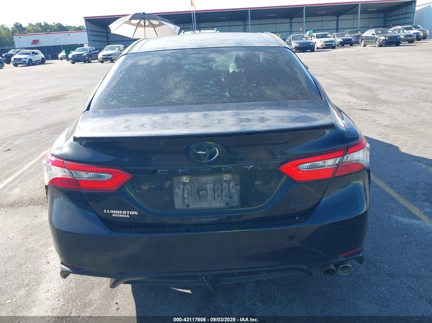 2018 TOYOTA CAMRY SE 4T1B11HK9JU144881