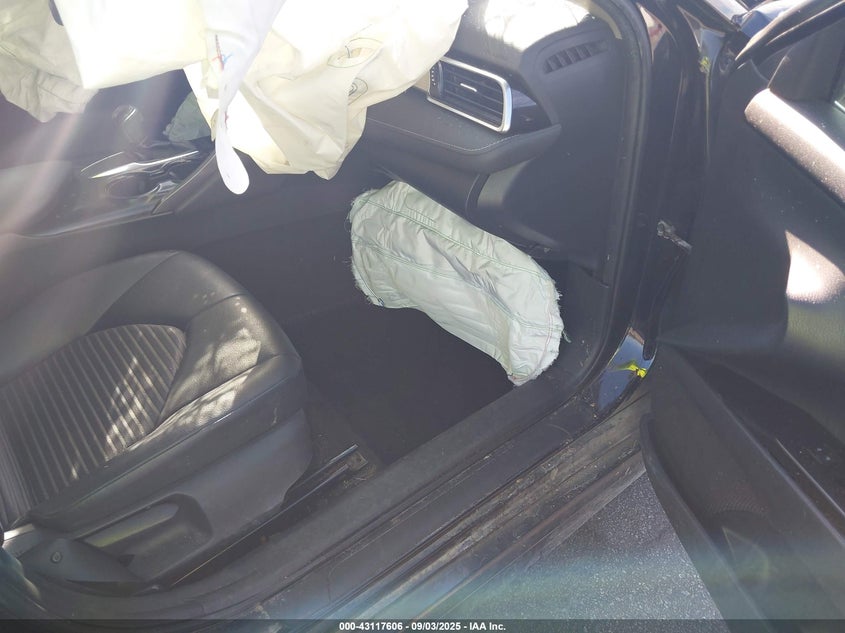 2018 TOYOTA CAMRY SE 4T1B11HK9JU144881