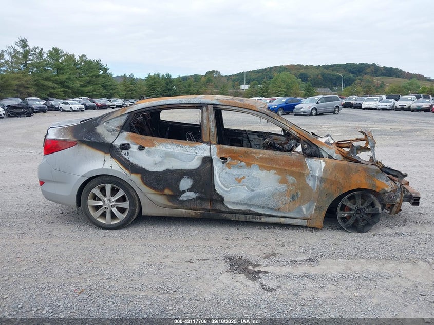 2014 Hyundai Accent Gls VIN: KMHCU4AE7EU761011 Lot: 43117706