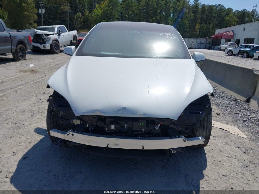 2023 Tesla Model X Dual Motor All-Wheel Drive/Standard Range VIN: 7SAXCBE57PF369944 Lot: 43117890