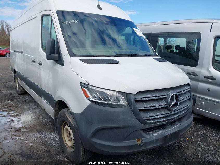 W1Y4DCHY9MT068699 2021 Mercedes-Benz Sprinter 2500 High Roof I4 Diesel auction photo 1