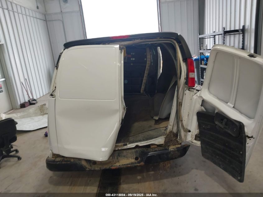 2019 Chevrolet Express 2500 Work Van VIN: 1GCWGAF18K1372744 Lot: 43118004