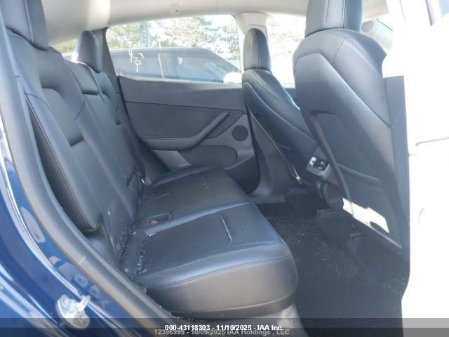 2022 Tesla Model Y Long Range Dual Motor All-Wheel Drive VIN: 7SAYGDEE6NF424157 Lot: 43118303