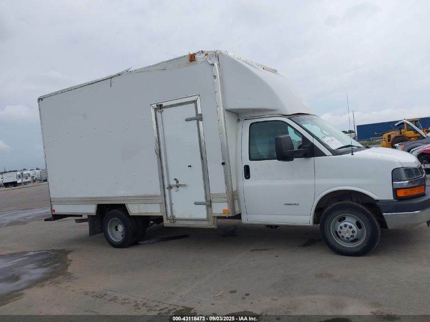 2016 Chevrolet Express Cutaway 4500 VIN: 1GB6GUCG9G1139767 Lot: 43118473