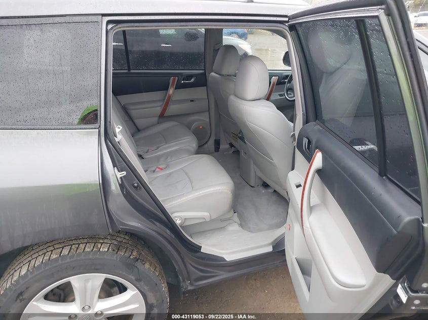 JTEES42AX82062286 2008 TOYOTA HIGHLANDER photo no. 8