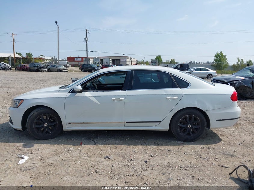 2016 VOLKSWAGEN PASSAT 1.8T S 1VWAT7A30GC005315