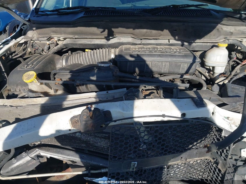 2003 Dodge Ram 1500 Slt/Laramie/St VIN: 1D7HU18N03J646205 Lot: 43119161