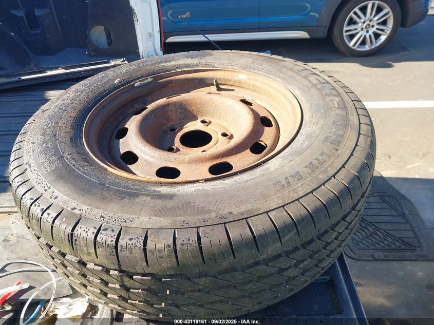 2003 Dodge Ram 1500 Slt/Laramie/St VIN: 1D7HU18N03J646205 Lot: 43119161