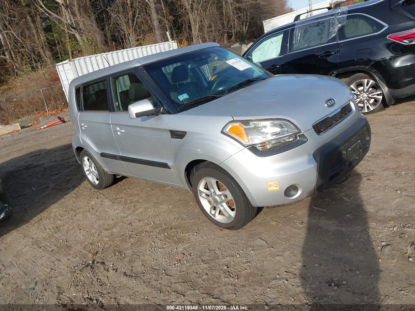 KIA SOUL +