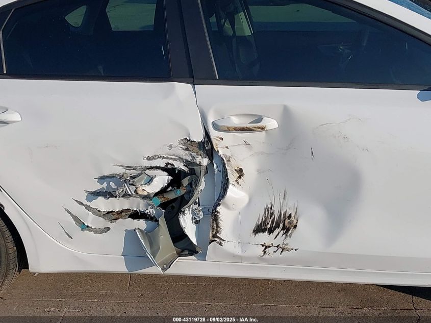 2024 Kia Forte Lxs VIN: 3KPF24AD4RE787021 Lot: 43119728