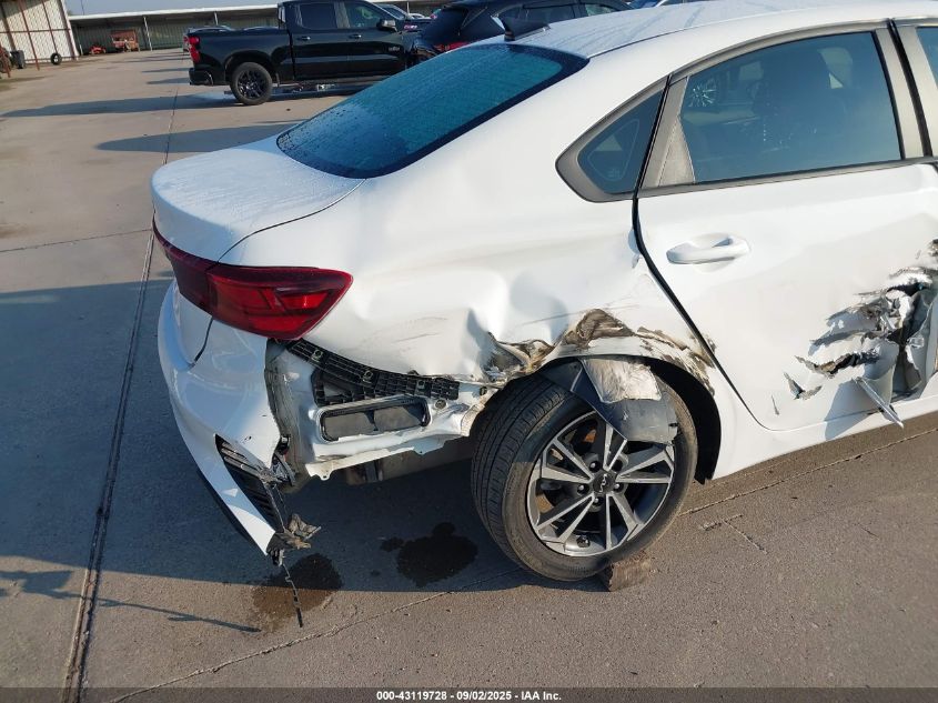 2024 Kia Forte Lxs VIN: 3KPF24AD4RE787021 Lot: 43119728