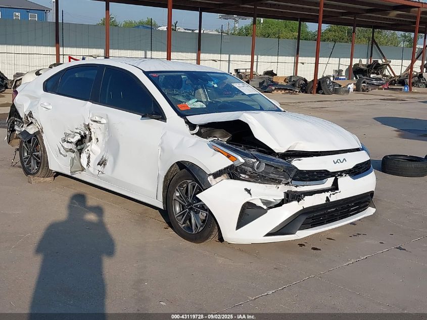 2024 Kia Forte Lxs VIN: 3KPF24AD4RE787021 Lot: 43119728