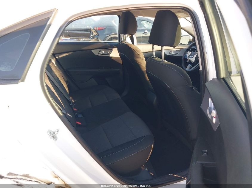 2024 Kia Forte Lxs VIN: 3KPF24AD4RE787021 Lot: 43119728