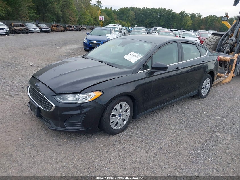 Vin: 3fa6p0g79lr232986, lot: 43614176, ford fusion s 20202