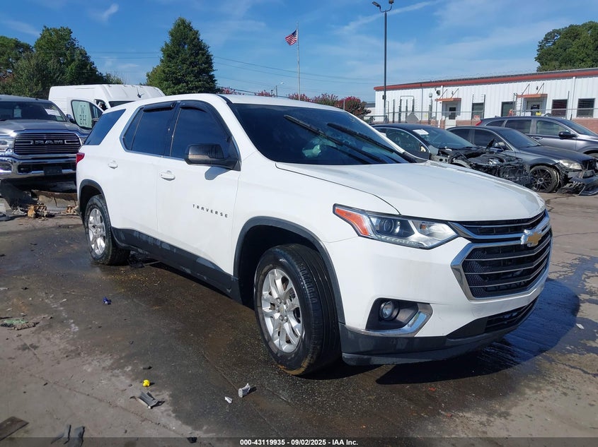 CHEVROLET TRAVERSE FWD LS