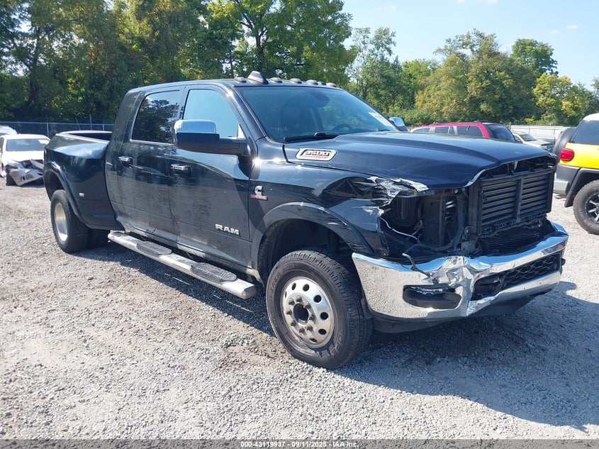 2022 RAM 3500 (VIN: 3C63RRML3NG193590