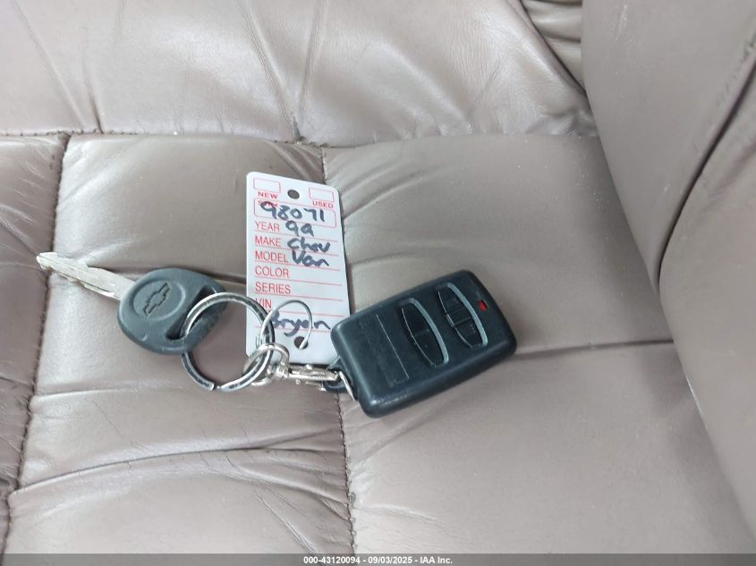 1999 Chevrolet Express VIN: 1GBFG15R2X1034050 Lot: 43120094