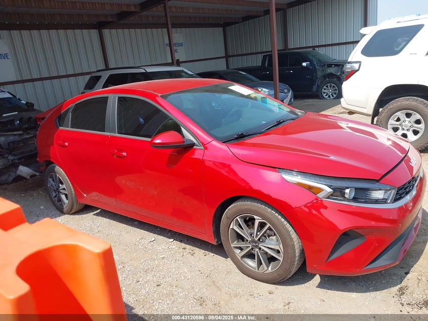 2024 Kia Forte Lxs VIN: 3KPF24AD5RE778926 Lot: 43120596