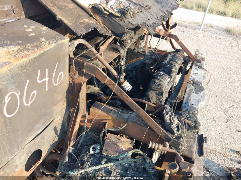 2023 Ford Econoline E450 Super Duty Commercial Stripped Chassis VIN: 1FC4E4KN6PDD34247 Lot: 43120646