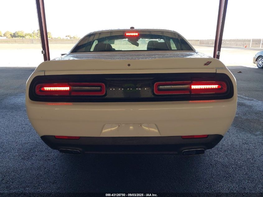 2020 Dodge Challenger Sxt Awd VIN: 2C3CDZGGXLH110681 Lot: 43120750