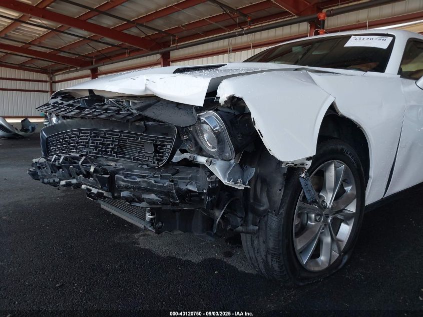 2020 Dodge Challenger Sxt Awd VIN: 2C3CDZGGXLH110681 Lot: 43120750