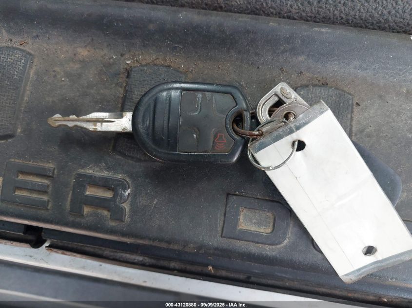 2011 Ford F-450 Chassis Xl VIN: 1FDUF4HY0BEC64502 Lot: 43120880