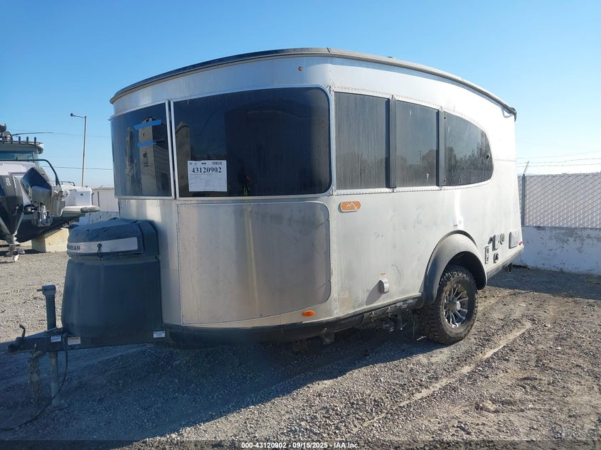 2022 Airstream Trailer