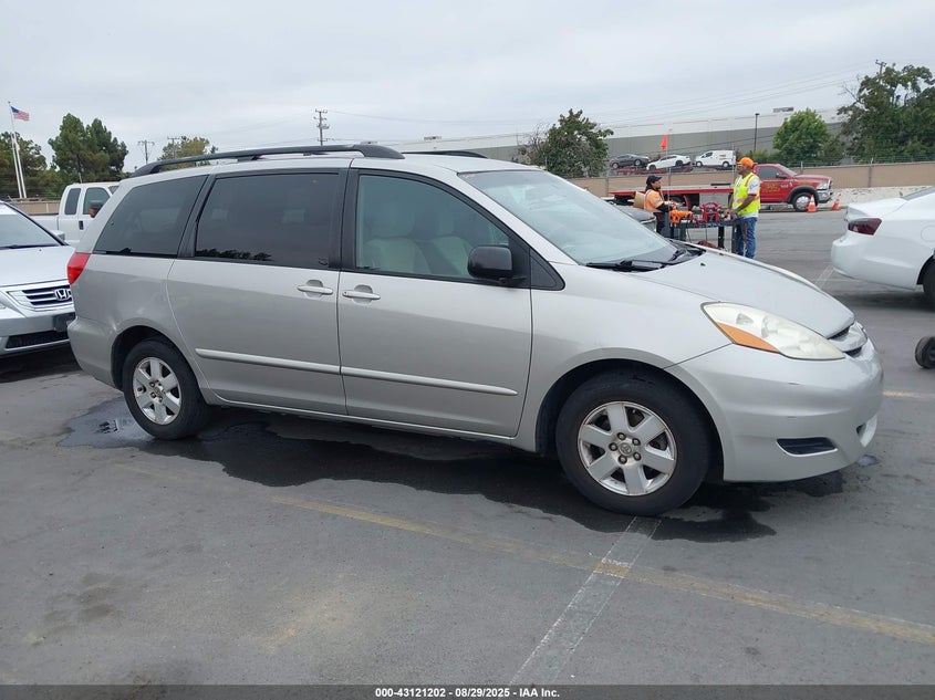 5TDZK23CX9S273489 2009 Toyota Sienna Le auction photo 1
