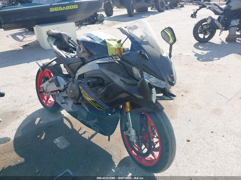 2026 Aprilia Rs 660 black null gasoline ZD4XGUA0XTS000326 photo #1